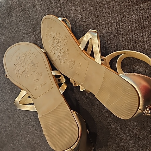 Gold Gladiator Sandal women's 11 Rock & Candy by Zigi - Picture 6 of 6
